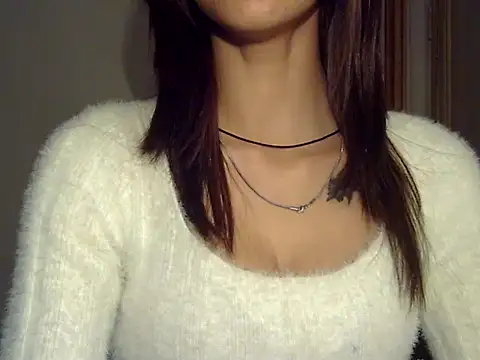 MAAYRA 09 online show from 5, 12, 2025