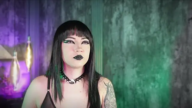 Aylen darkmoor online show from 29, 7, 2026