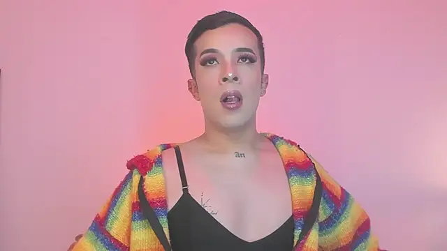 Snapshot of Nyx__Blackwood chatting on 19, 9, 2025 Nyx Blackwood online show from 19, 9, 2025