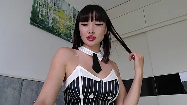 MiaRie online show from 25, 7, 2026