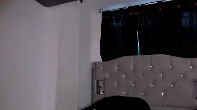 Snapshot of game_with_lesbians_ chatting on 3, 12, 2025 game with lesbians online show from 3, 12, 2025