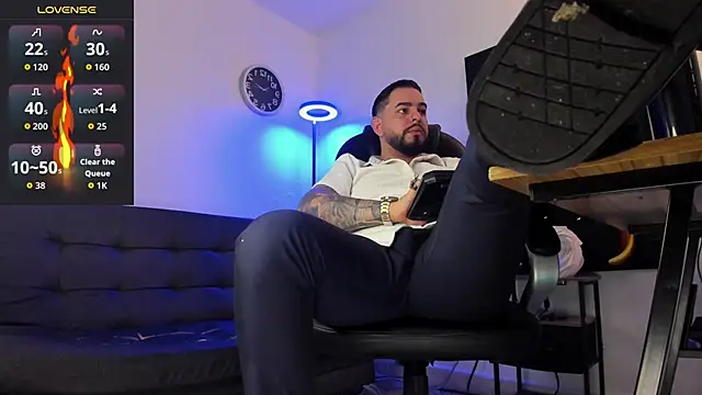 Ethan Castellano online show from 28, 3, 2026