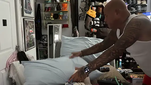 Snapshot of joeytatts66 chatting on 21, 2, 2026 joeytatts66 online show from 21, 2, 2026