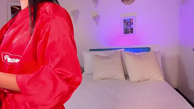 Snapshot of natali_henao chatting on 27, 12, 2024 natali henao online show from 27, 12, 2024