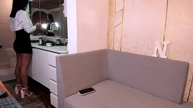 Snapshot of natali_henao chatting on 31, 12, 2024 natali henao online show from 31, 12, 2024