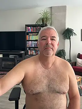 Snapshot of aarosteev2 chatting on 3, 7, 2026 aarosteev2 online show from 3, 7, 2026