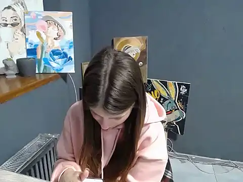 felicity gold online show from 28, 4, 2026