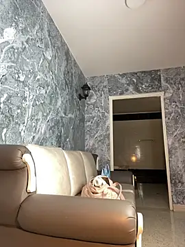 Belliinda 21 online show from 22, 4, 2026