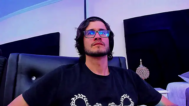 Snapshot of Loggan_donnelly chatting on 18, 1, 2025 Loggan donnelly online show from 18, 1, 2025