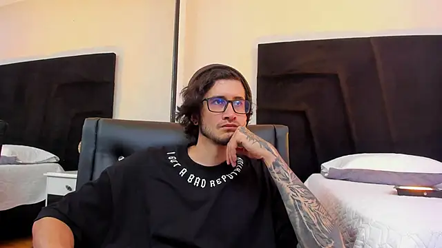 Snapshot of Loggan_donnelly chatting on 25, 1, 2025 Loggan donnelly online show from 25, 1, 2025