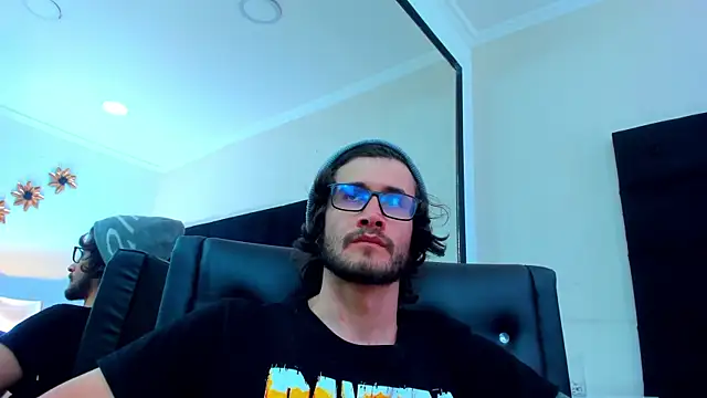 Snapshot of Loggan_donnelly chatting on 23, 2, 2025 Loggan donnelly online show from 23, 2, 2025