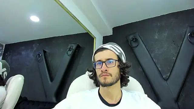 Snapshot of Loggan_donnelly chatting on 16, 3, 2025 Loggan donnelly online show from 16, 3, 2025