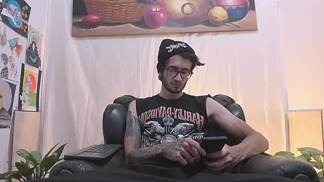 Loggan donnelly online show from 2, 5, 2026