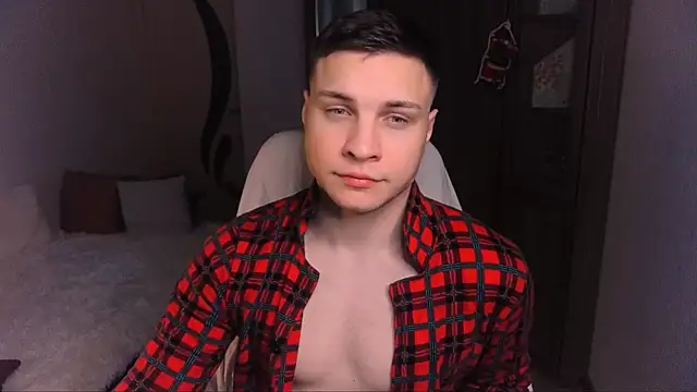 handsome guy01 online show from 27, 12, 2024