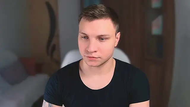 handsome guy01 online show from 20, 2, 2025