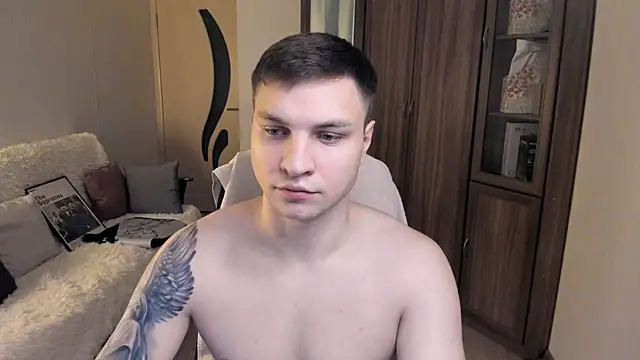 handsome guy01 online show from 22, 9, 2025