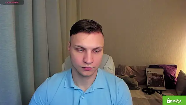 handsome guy01 online show from 17, 4, 2026