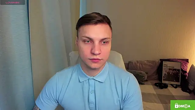 handsome guy01 online show from 28, 4, 2026