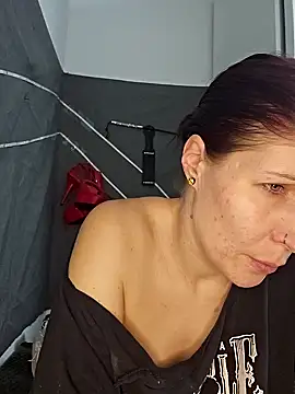 Lenchen  online show from 7, 1, 2025