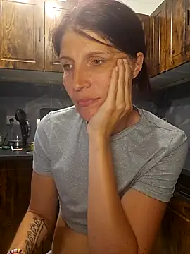 Lenchen  online show from 12, 4, 2026