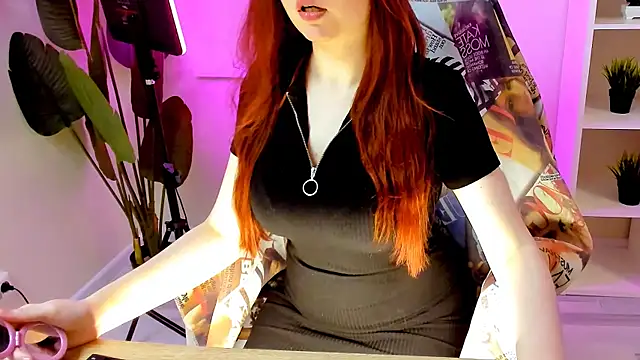 CarolGiggly online show from 29, 4, 2026