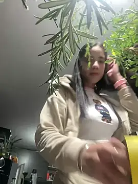Snapshot of Praga_Pink chatting on 2, 5, 2026 Praga Pink online show from 2, 5, 2026