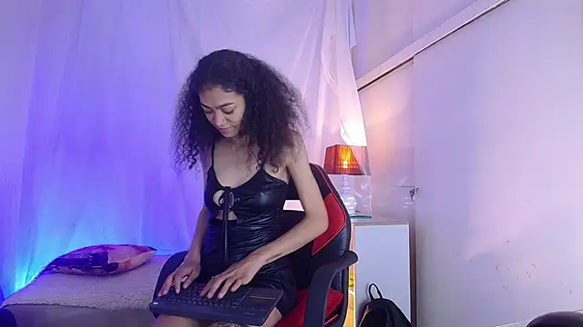 Snapshot of Aurora_ath chatting on 3, 3, 2026 Aurora ath online show from 3, 3, 2026