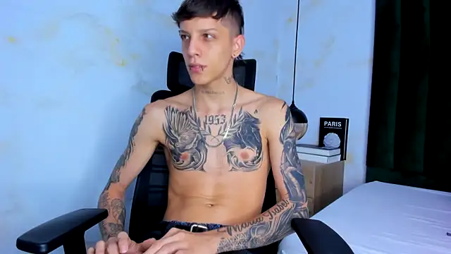 Snapshot of Adam_hard_ chatting on 21, 1, 2025 Adam hard online show from 21, 1, 2025