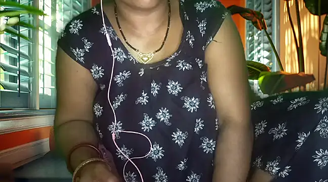 Snapshot of mamoni91 chatting on 20, 3, 2025 mamoni91 online show from 20, 3, 2025