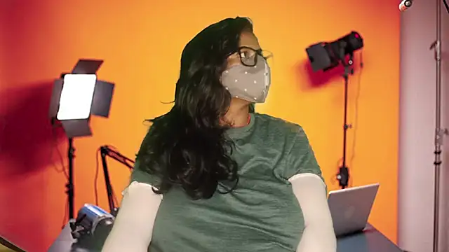 Snapshot of mamoni91 chatting on 30, 11, 2025 mamoni91 online show from 30, 11, 2025