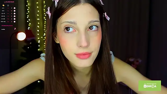 EvaAlson online show from 4, 2, 2025