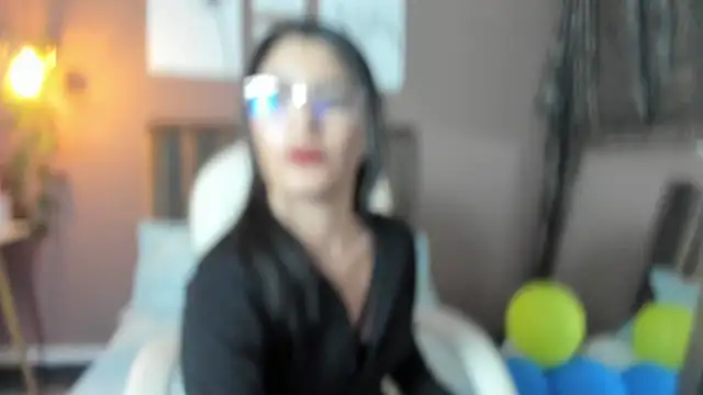 lunaalynch online show from 18, 12, 2024