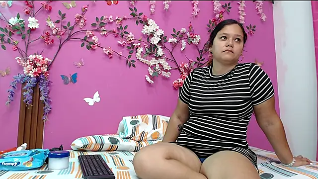 analdeepalejandra18 online show from 19, 3, 2025