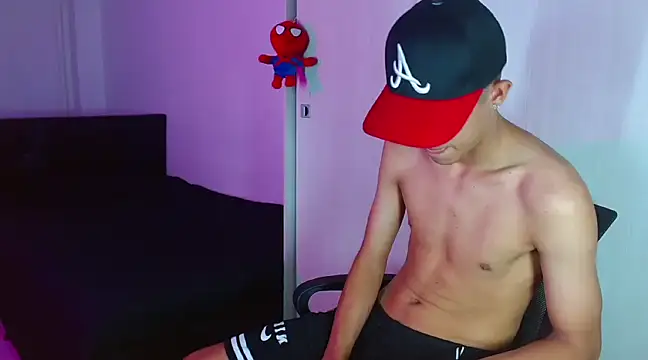 LiamGadiell online show from 12, 2, 2025