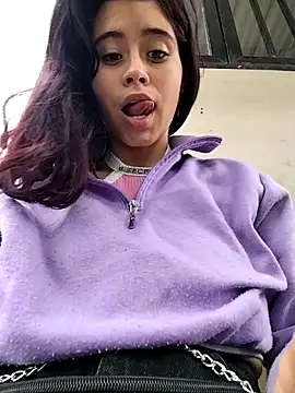 Alexandra 65 online show from 19, 12, 2025