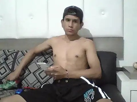 oiram27 online show from 7, 10, 2025