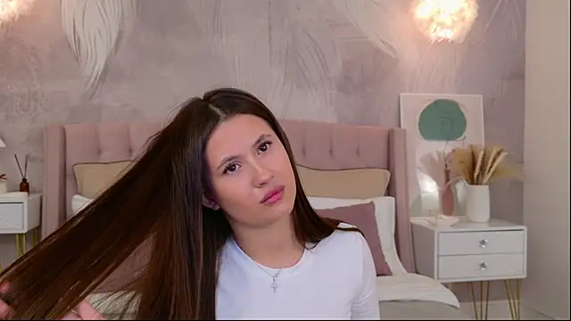 milaleoneli online show from 24, 4, 2026