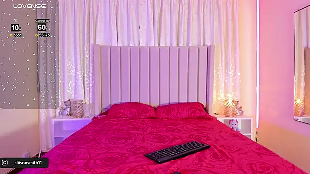 Aliison Smith online show from 8, 2, 2025