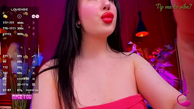 Snapshot of Mayzzie chatting on 6, 6, 2026 Mayzzie online show from 6, 6, 2026