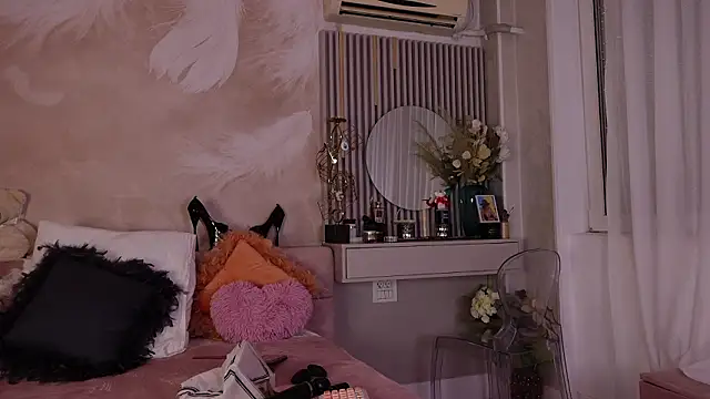 JullyBlair online show from 8, 3, 2026