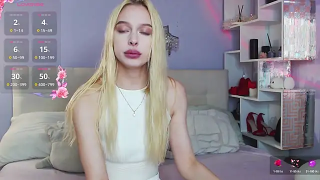 Snapshot of White_Lioness chatting on 16, 9, 2025 White Lioness online show from 16, 9, 2025