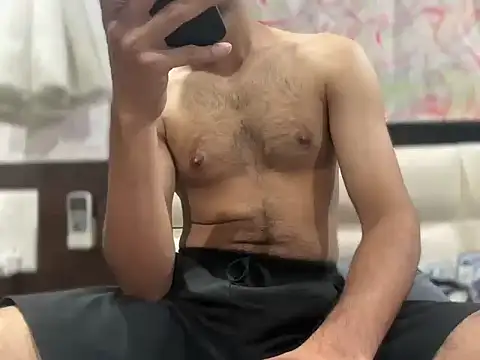 Snapshot of rahul_4u chatting on 8, 2, 2026 rahul 4u online show from 8, 2, 2026