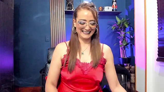 Snapshot of AdeleMourfg chatting on 16, 7, 2026 AdeleMourfg online show from 16, 7, 2026