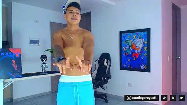 SantiagoReyesFtt online show from 14, 7, 2026