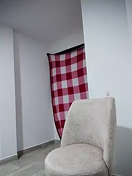  Prinscarlet  online show from 15, 2, 2026