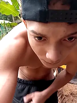 tayson  online show from 4, 3, 2025