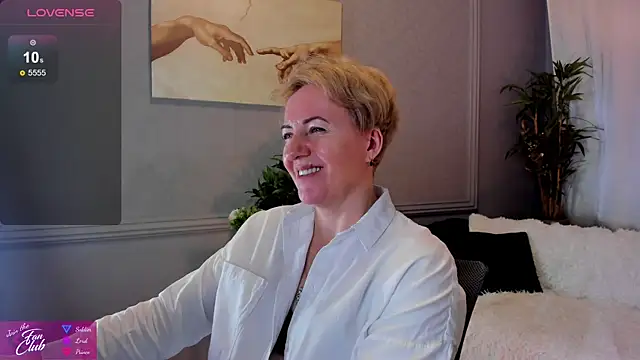 Snapshot of Nika_Smit chatting on 17, 1, 2025 Nika Smit online show from 17, 1, 2025