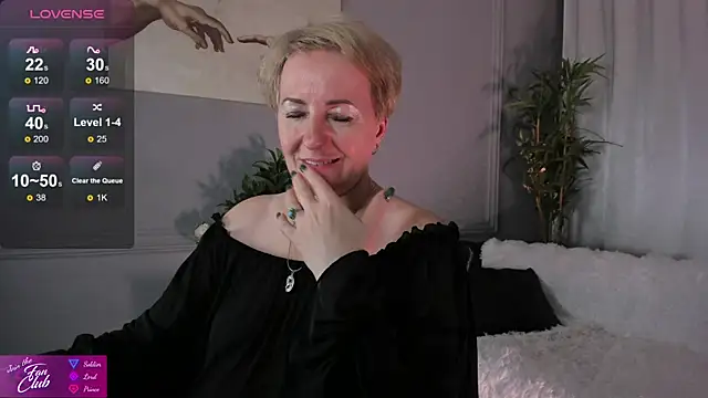 Snapshot of Nika_Smit chatting on 25, 1, 2025 Nika Smit online show from 25, 1, 2025