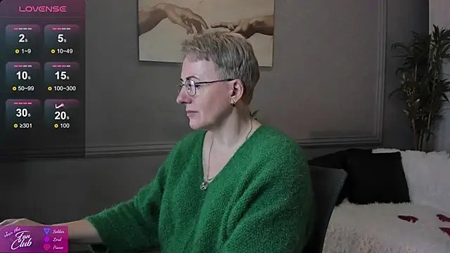 Snapshot of Nika_Smit chatting on 15, 2, 2025 Nika Smit online show from 15, 2, 2025