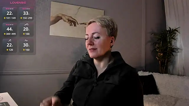 Snapshot of Nika_Smit chatting on 16, 3, 2025 Nika Smit online show from 16, 3, 2025